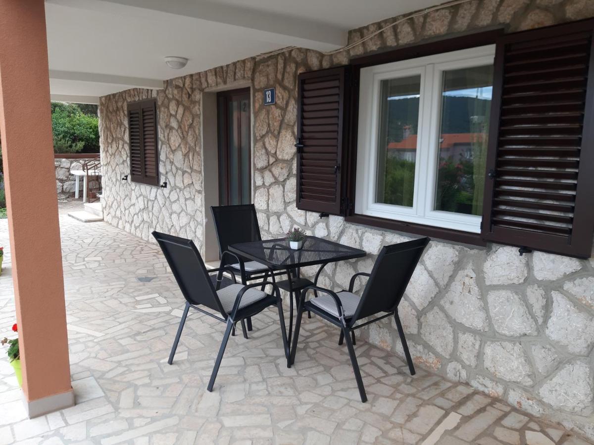 Apartmani Ana Cres Exterior foto