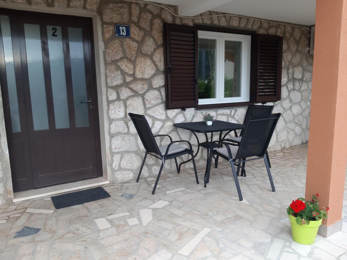 Apartmani Ana Cres Exterior foto