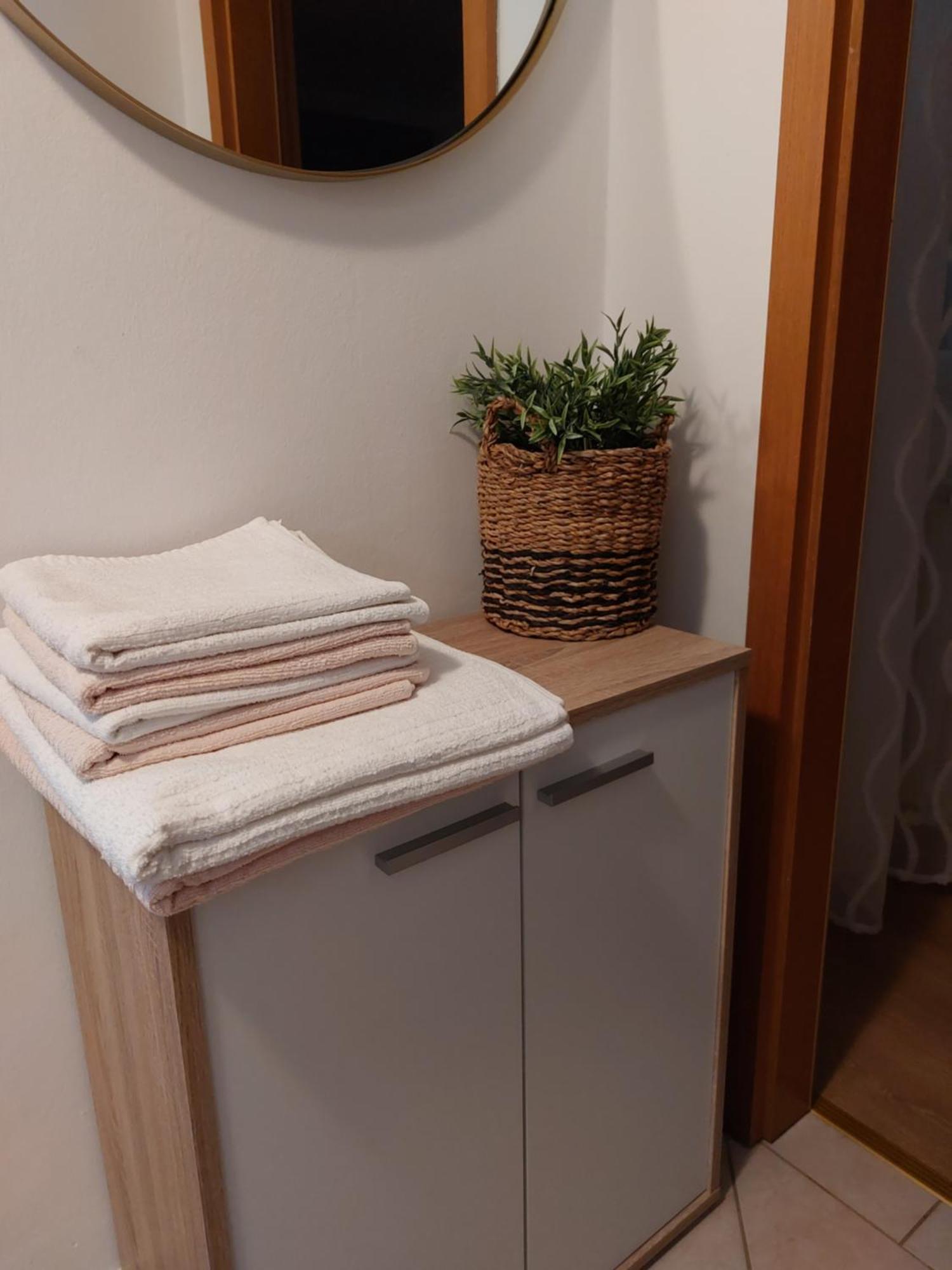 Apartmani Ana Cres Habitación foto