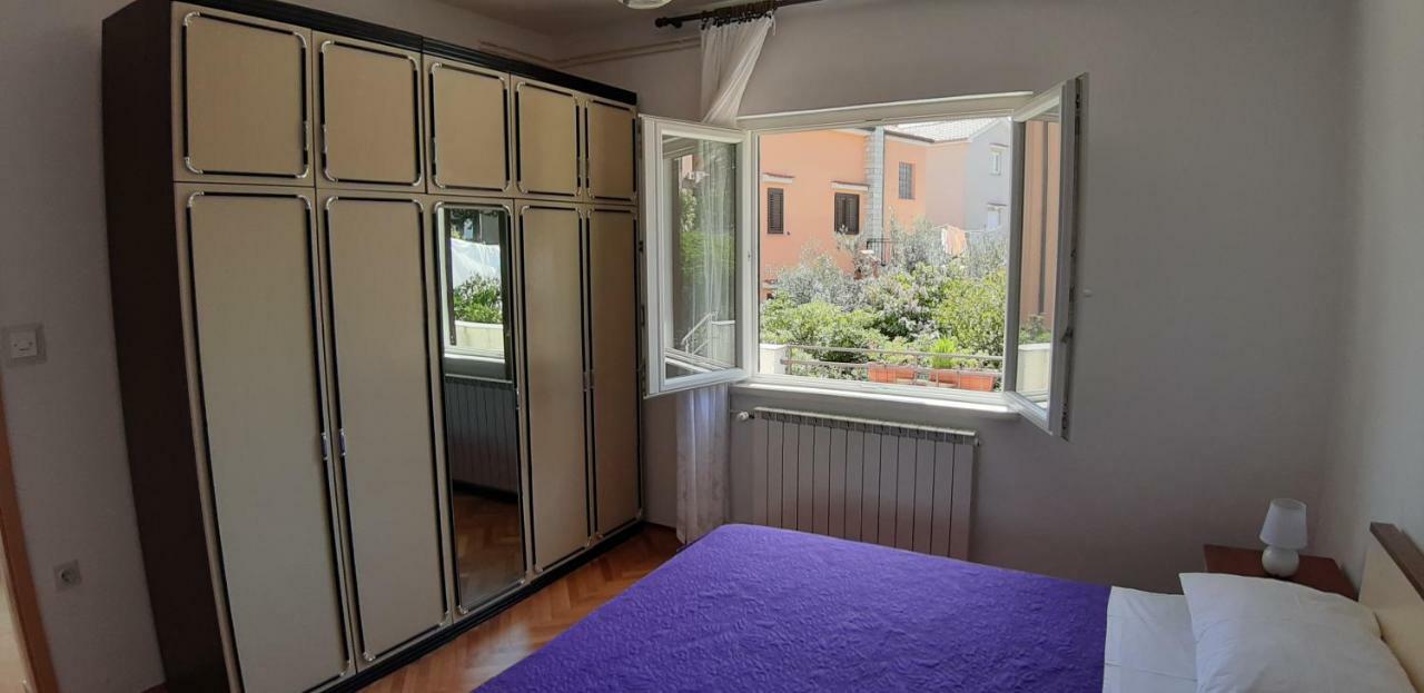 Apartmani Ana Cres Exterior foto